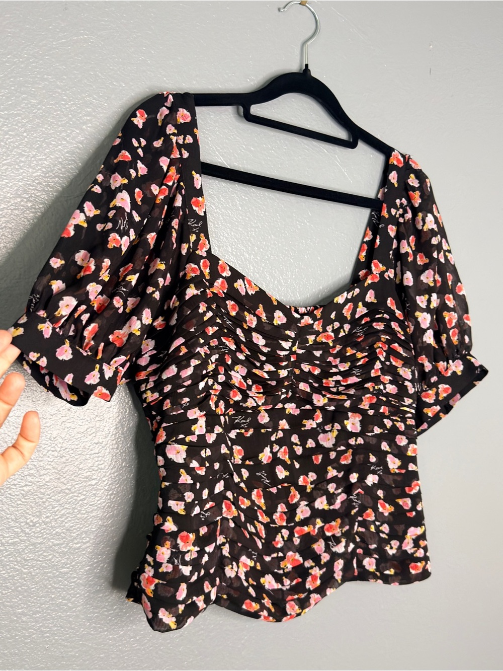 Karl Lagerfeld Black Floral Puff Sleeve Ruched Blouse Small